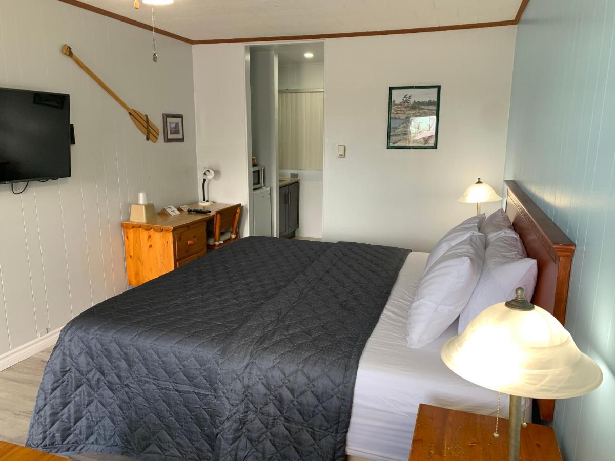 Town & Country Motel Parry Sound Zewnętrze zdjęcie
