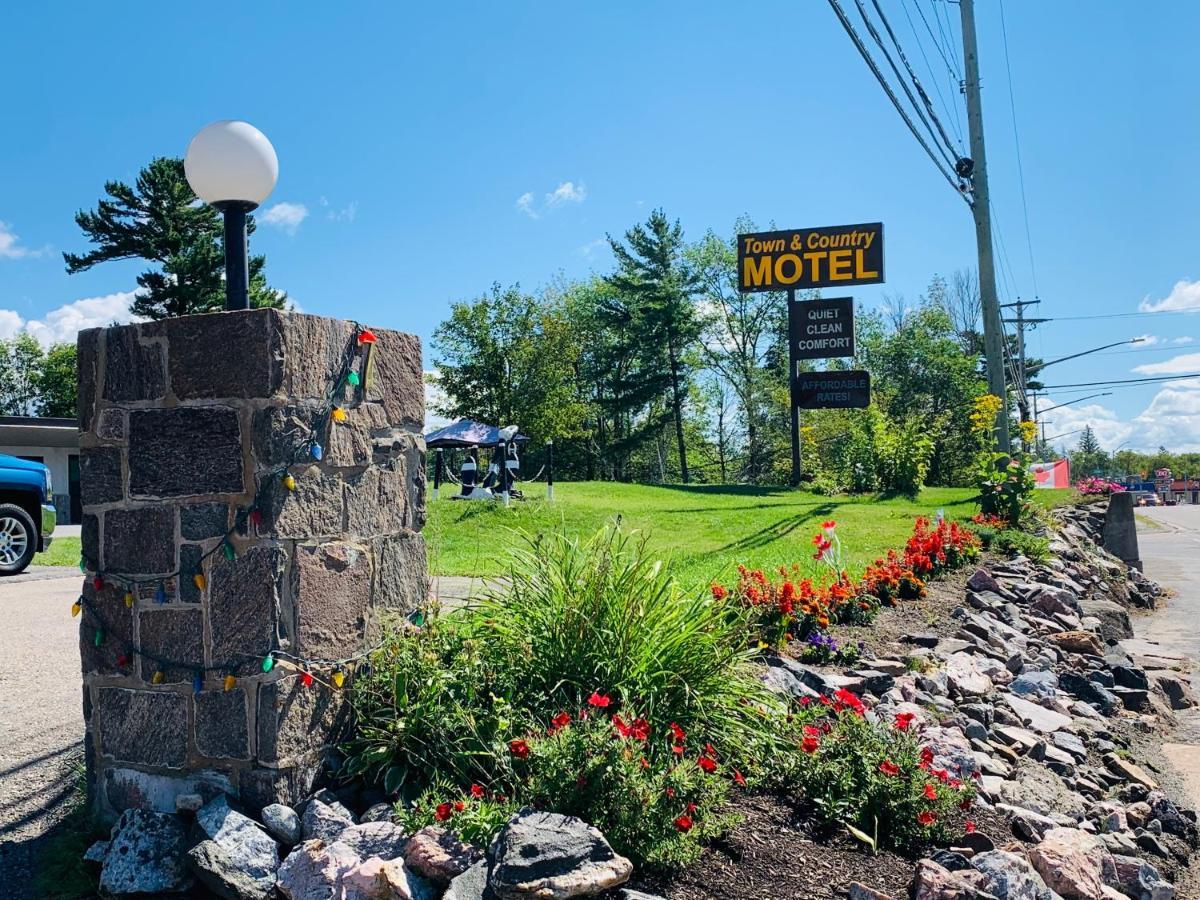 Town & Country Motel Parry Sound Zewnętrze zdjęcie